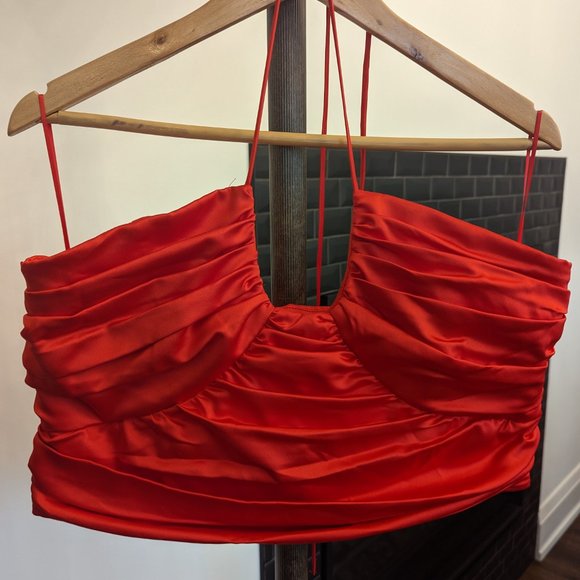NWT Dynamite Red Ruched Halter Top s:XL - Picture 7 of 7